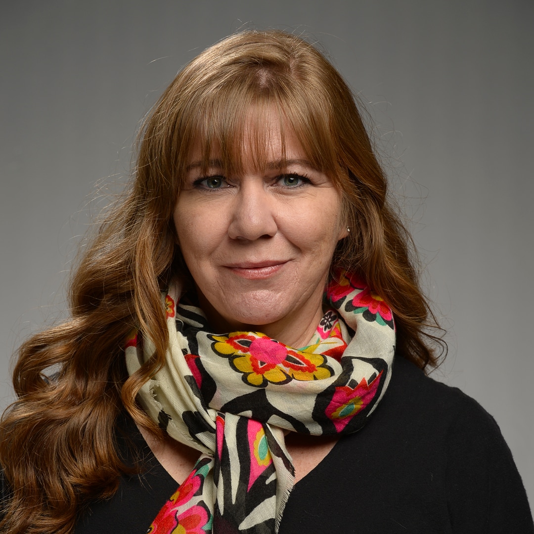 Christy Headshot